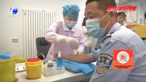 溫暖一座城 交警愛(ài)心獻(xiàn)血為生命接力